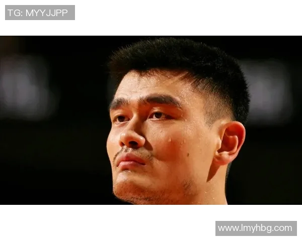 火箭与湖人对决姚明意外受伤影响比赛走势引发热议